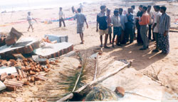 Dr. Nandini Azad, Member-Secretary, ICPRD speaking to fishermen&rsquo;s families affected by the Tsunami in Cuddalore District, Tamilnadu,  December 2004.